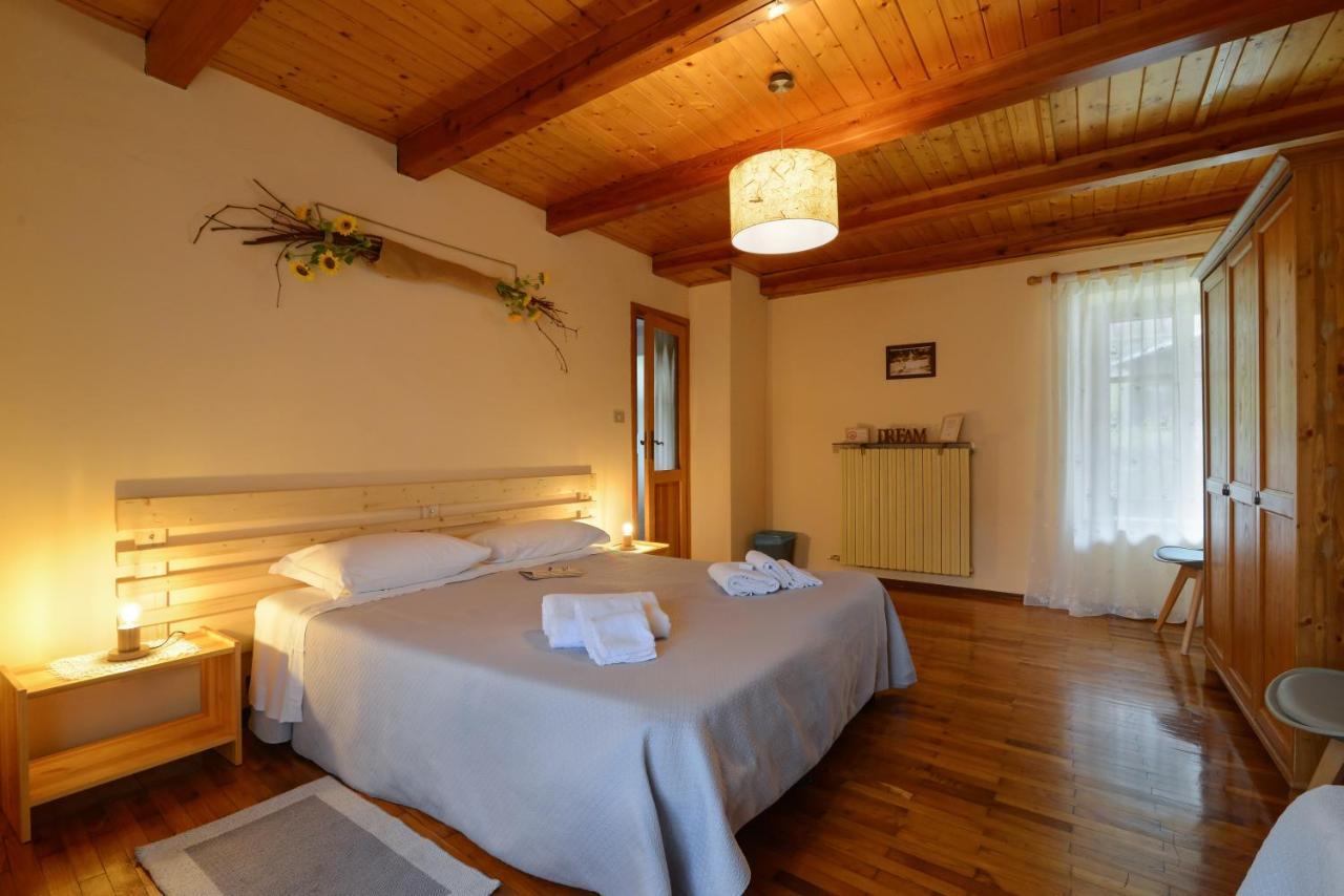 Bed & Breakfast Ai Fontana Villar Pellice Exterior photo