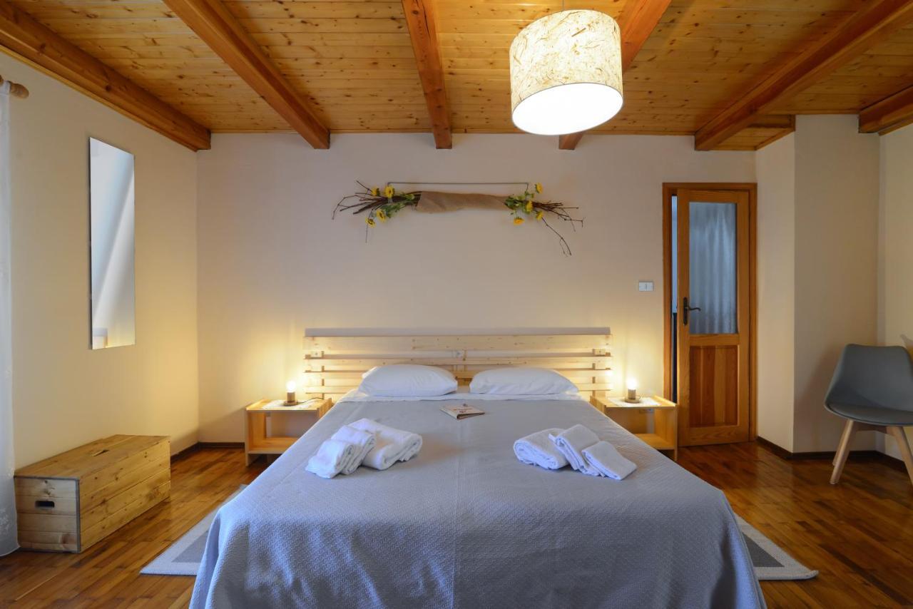 Bed & Breakfast Ai Fontana Villar Pellice Exterior photo
