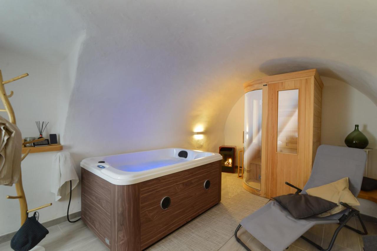 Bed & Breakfast Ai Fontana Villar Pellice Exterior photo