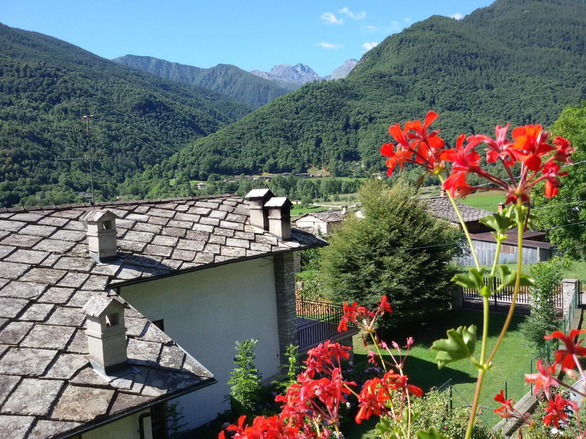 Bed & Breakfast Ai Fontana Villar Pellice Exterior photo